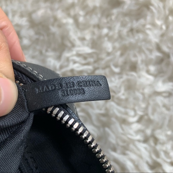 Givenchy Vintage Leather Bag - Picture 13 of 13